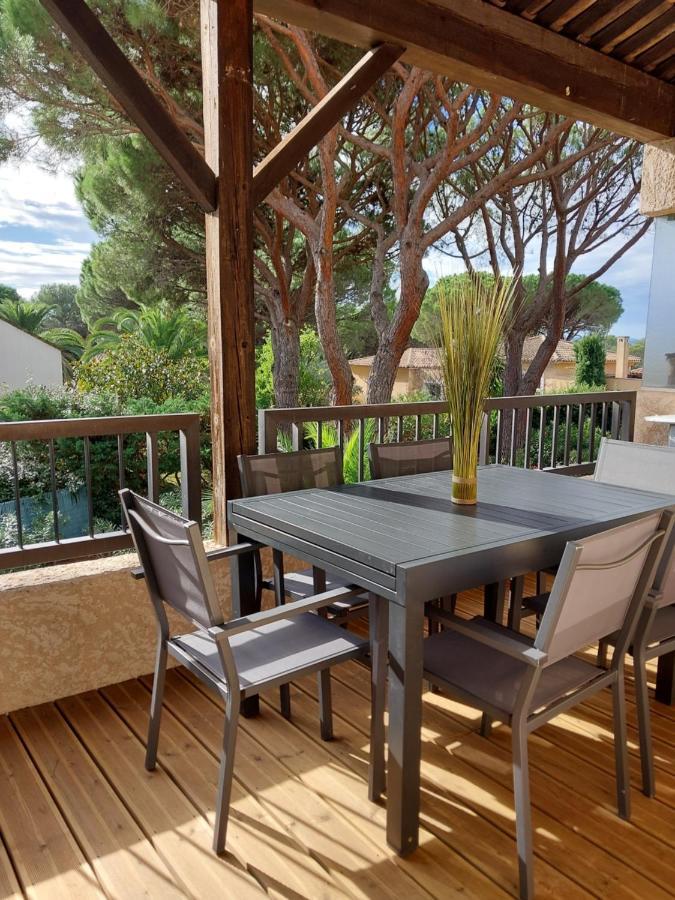 Au calme des pins, la Côte d'Azur en version nature pour vos séjours VTT, randonnée, golf Saint-Raphael (Var) Exterior foto